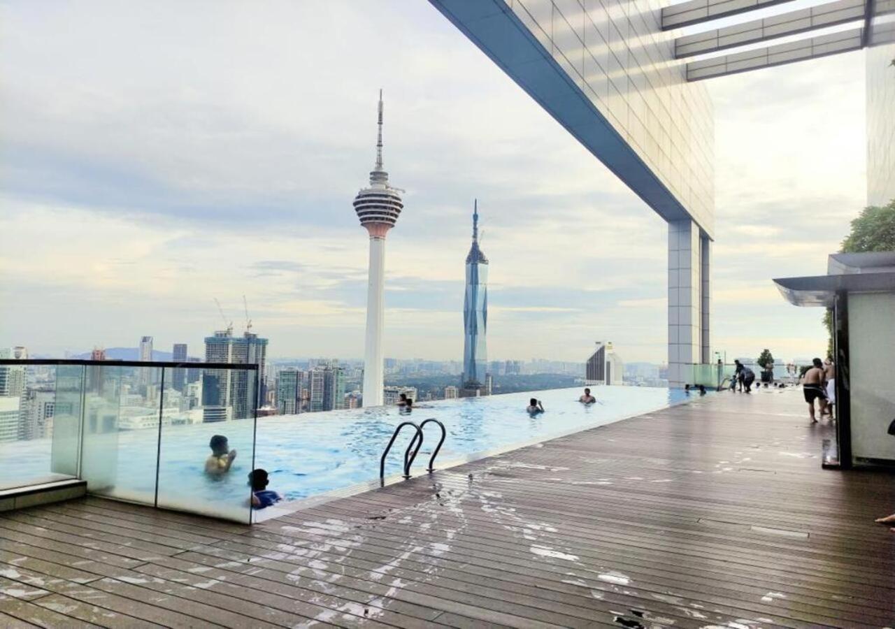 Platinum Klcc By Black Apartment Kuala Lumpur