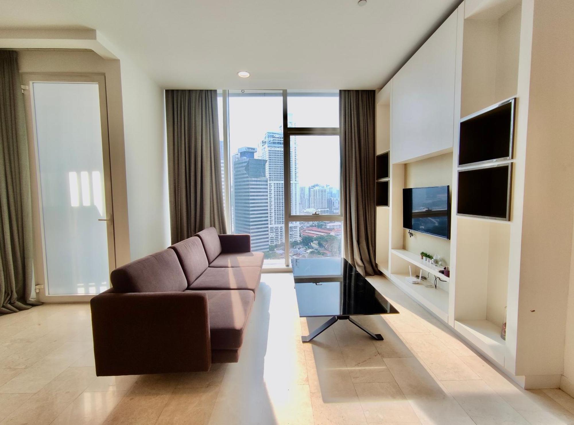 Platinum Klcc By Black Apartment *