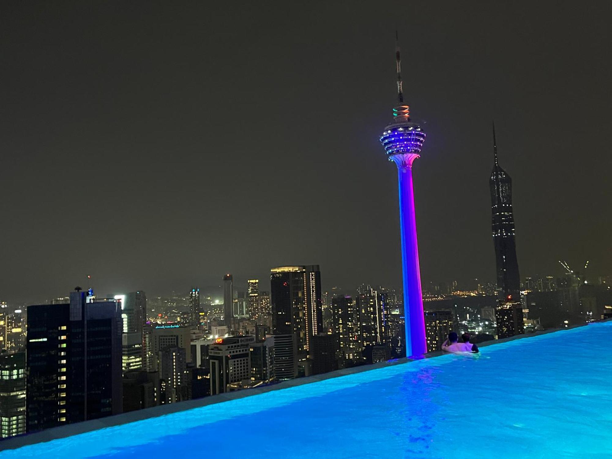 Platinum Klcc By Black